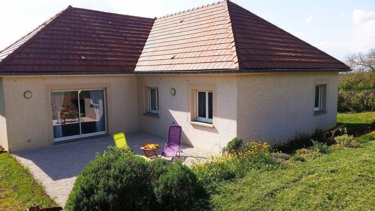 Photo of Outdoor in La Chapelle-sous-Brancion