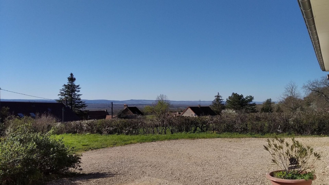 Photo of Outdoor in La Chapelle-sous-Brancion