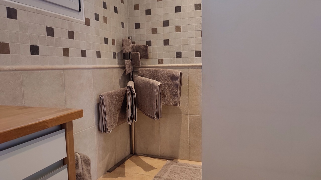 Photo of Bathroom in Vacqueyras