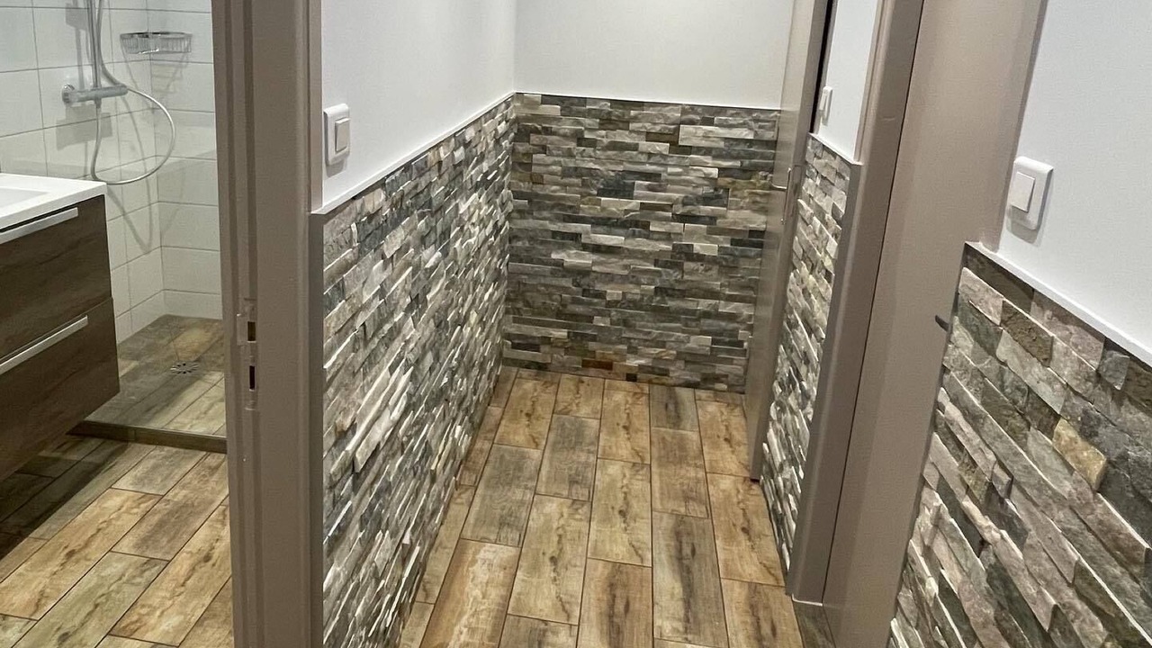 Photo of Bathroom in Molamboz