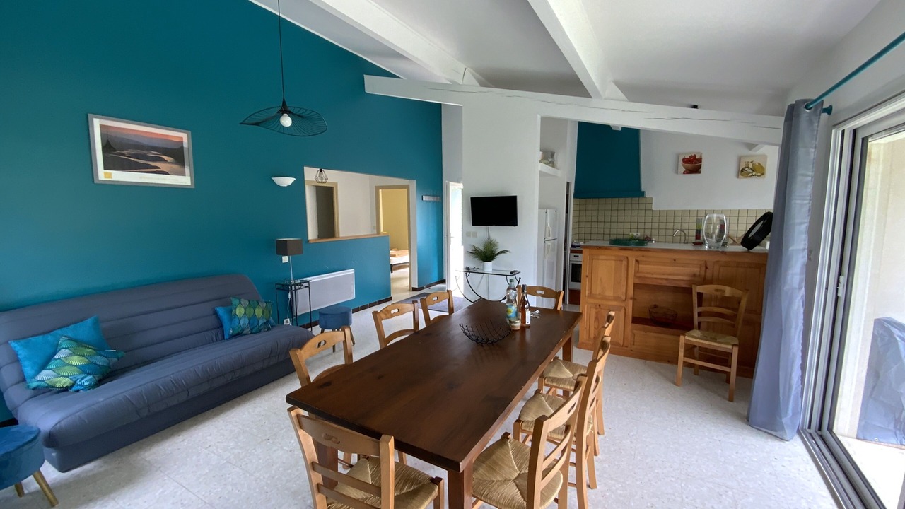 Photo of Livingroom in Bourdeaux