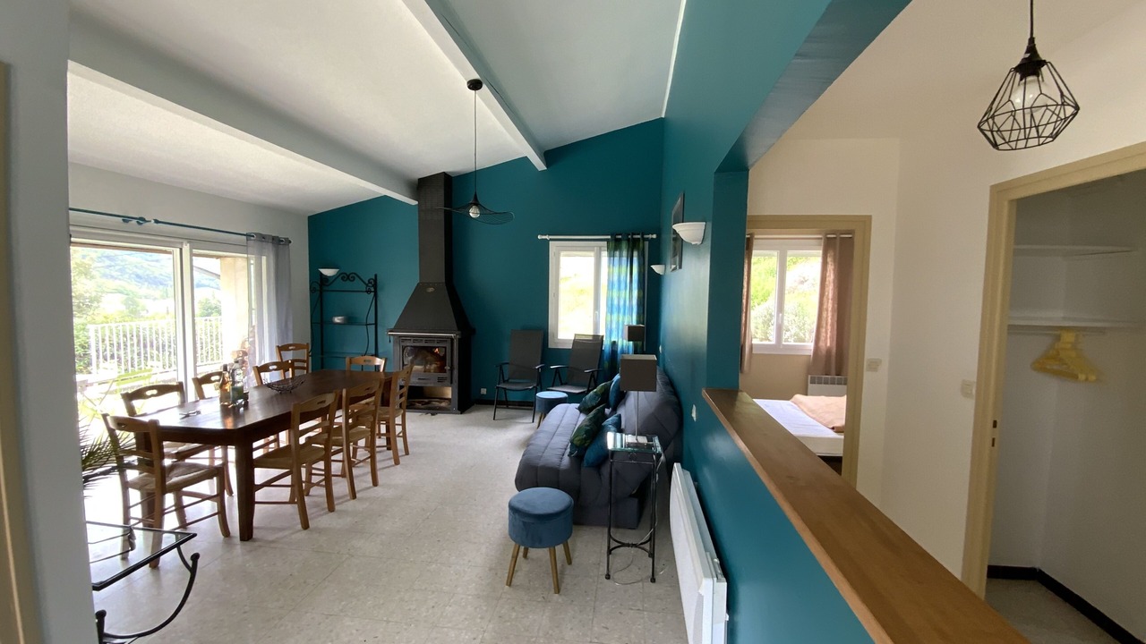 Photo of Livingroom in Bourdeaux