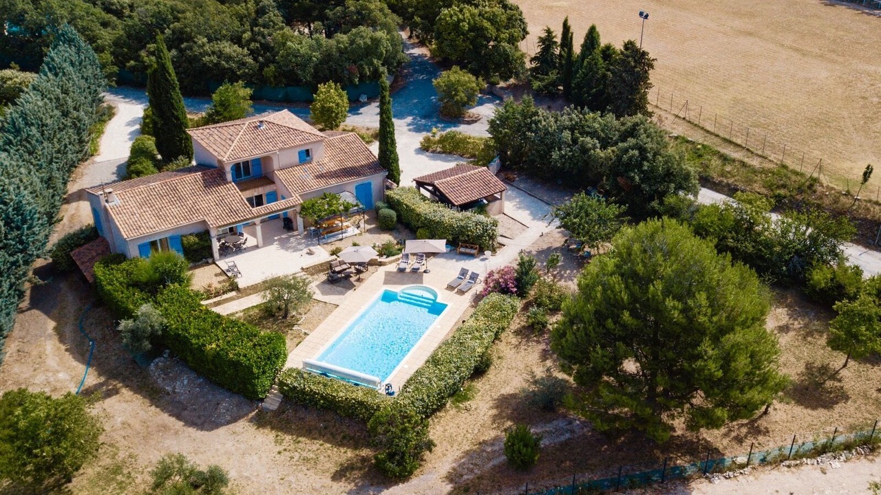 Photo of Outdoor in La Roque-sur-Pernes