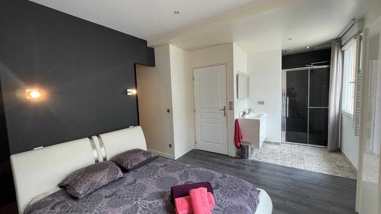 Photo of Bedroom in Savigny-sur-Orge