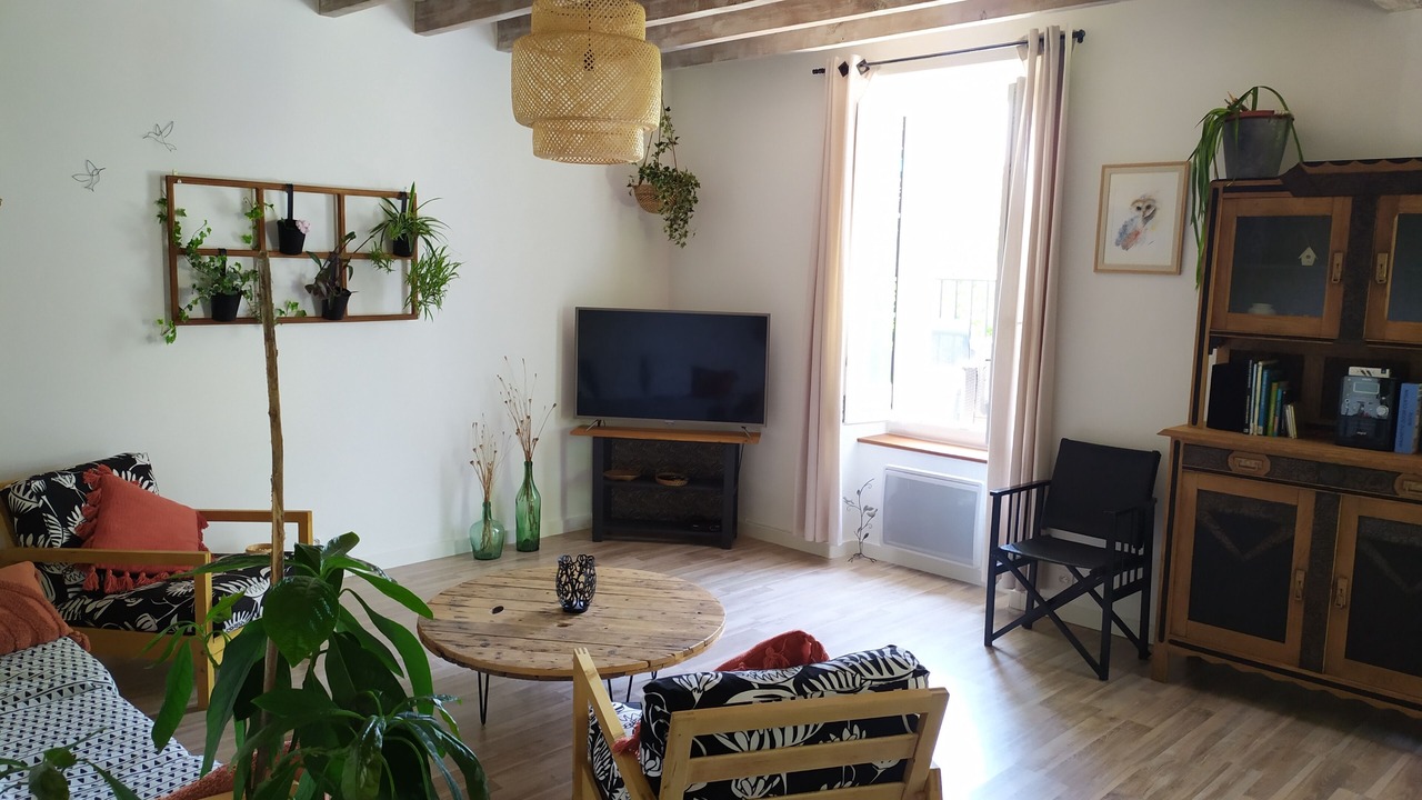 Photo of Livingroom in Crux-la-Ville