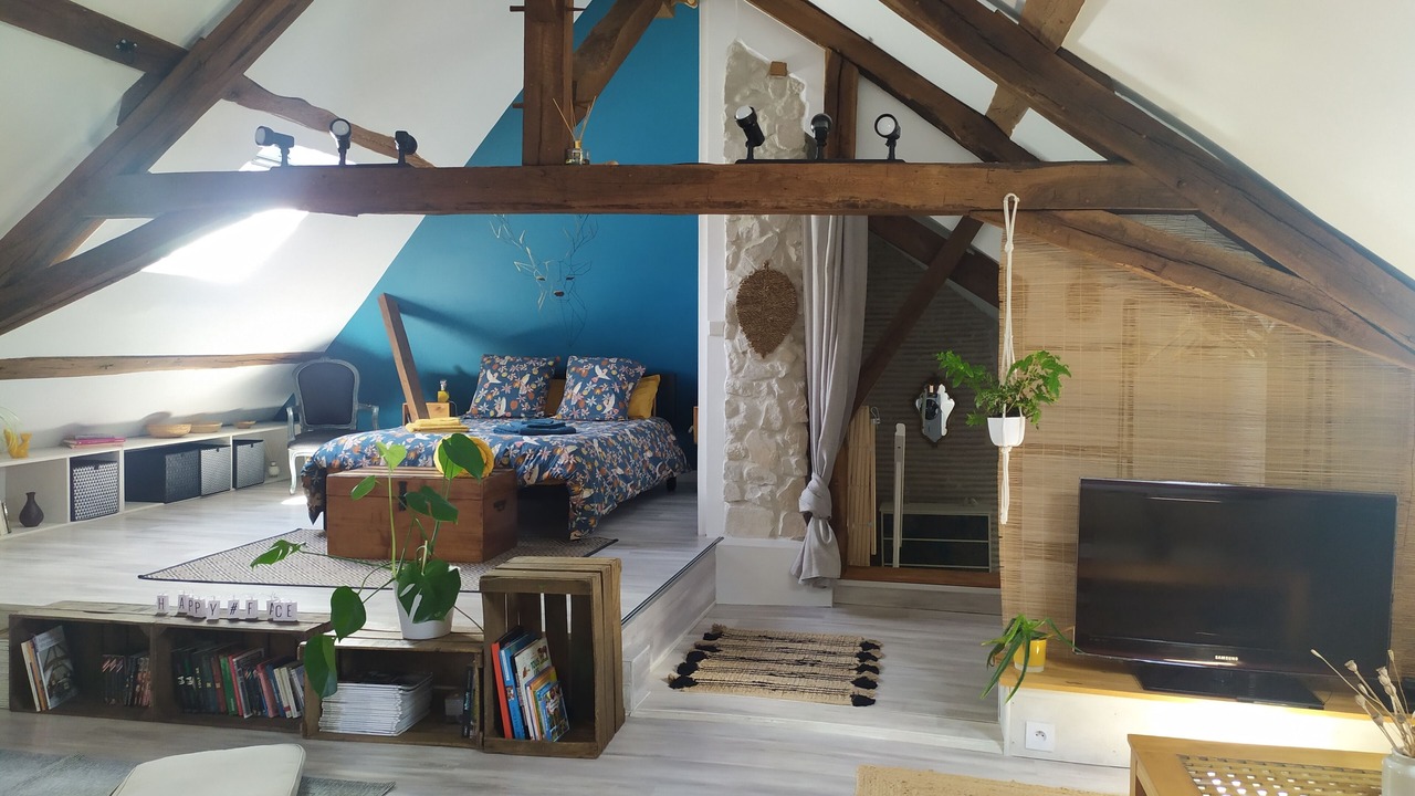 Photo of Bedroom in Crux-la-Ville