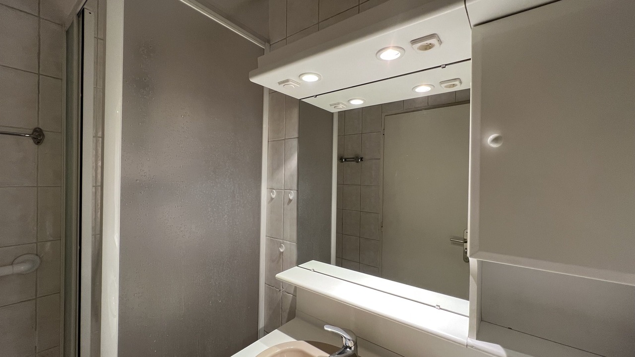 Photo of Bathroom in Meylan