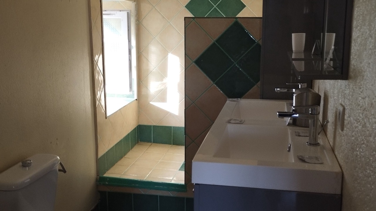 Photo of Bathroom in Tavernay