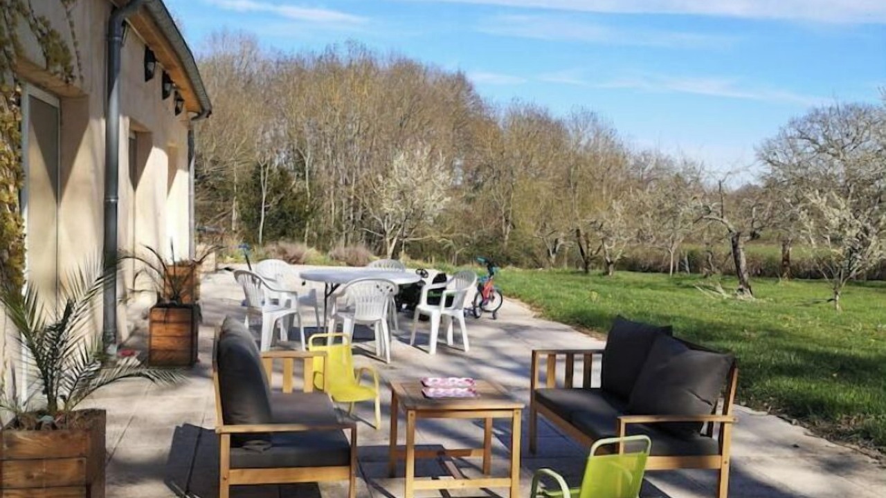 Photo of Patio Balcony in Tavernay