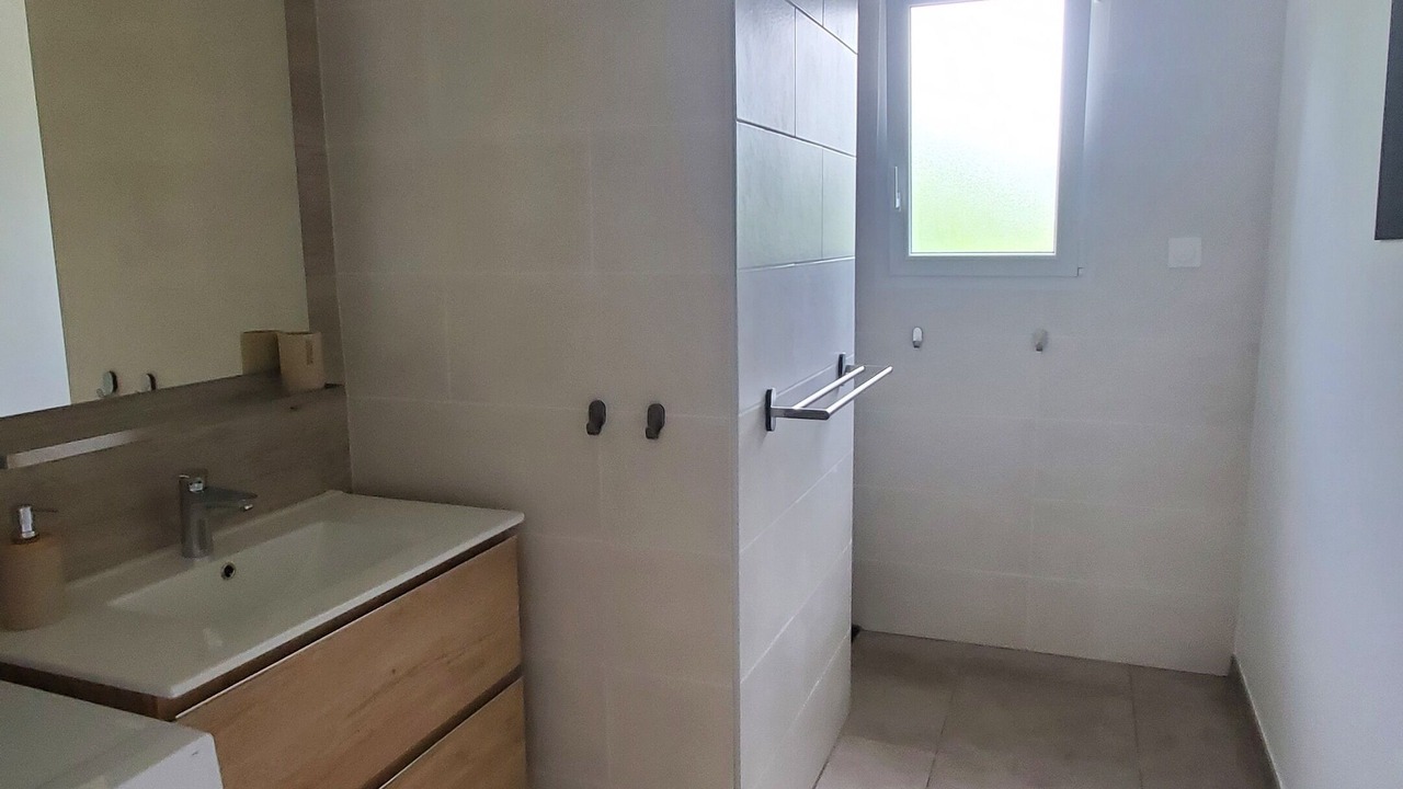 Photo of Bathroom in Lavilledieu