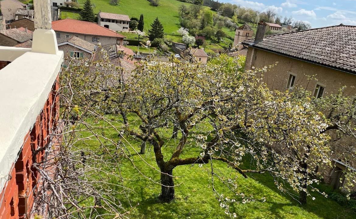 Photo of Outdoor in Berze-la-Ville