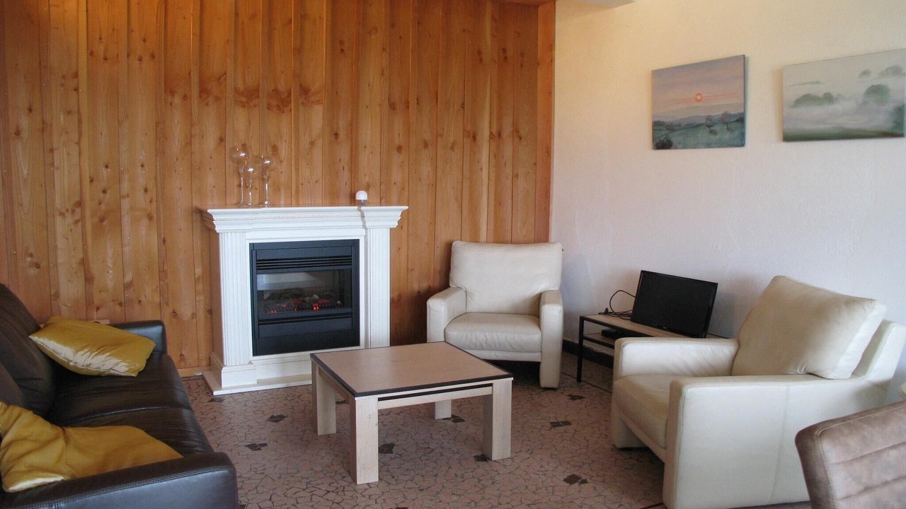 Photo of Livingroom in Cuzy