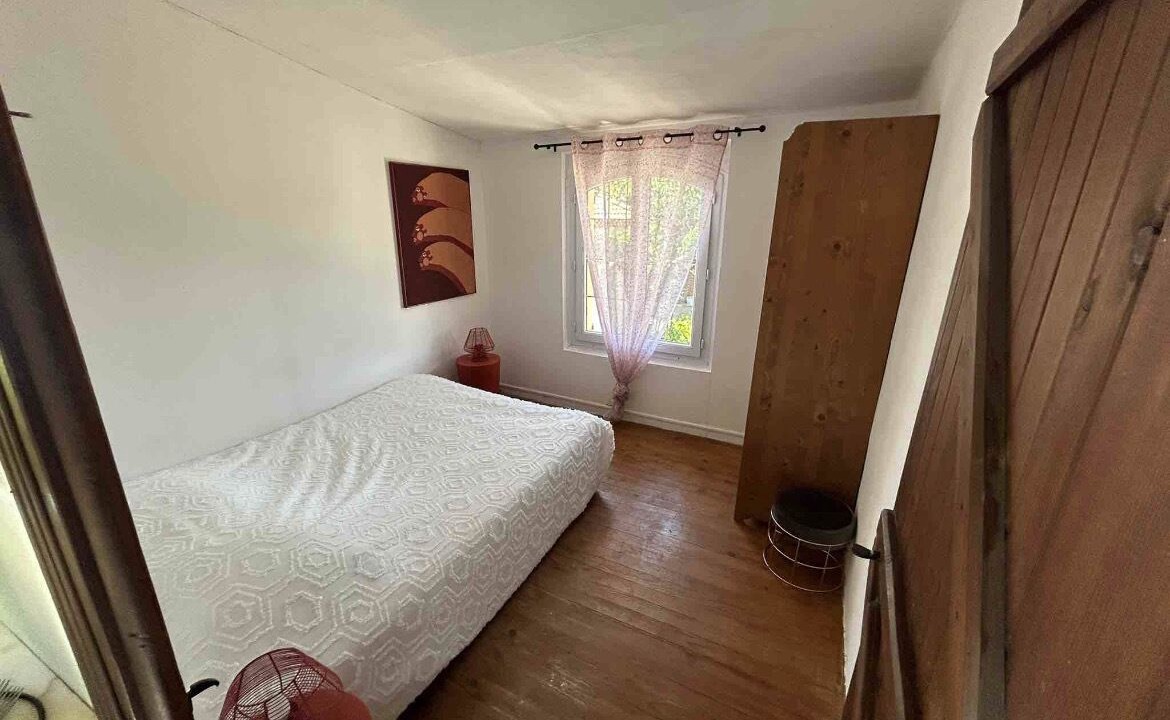 Photo of Bedroom in Villedieu