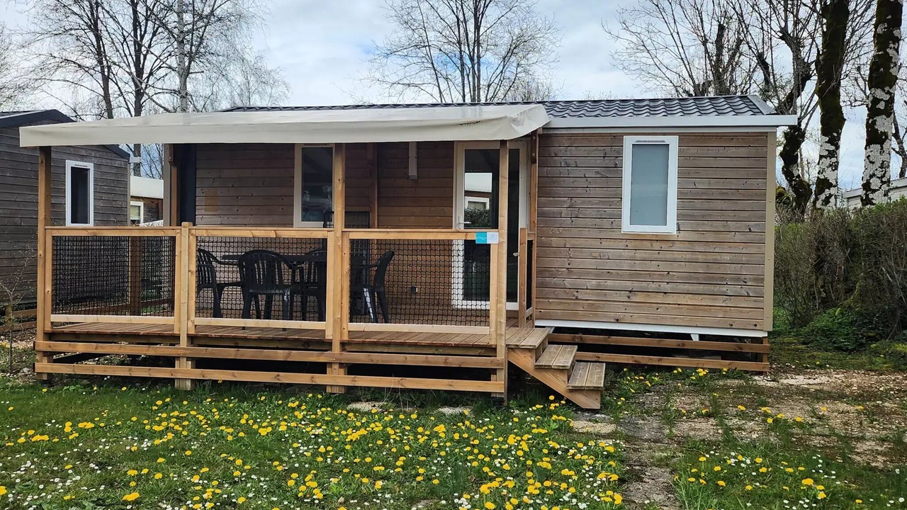 Photo of Outdoor in Pont-de-Poitte
