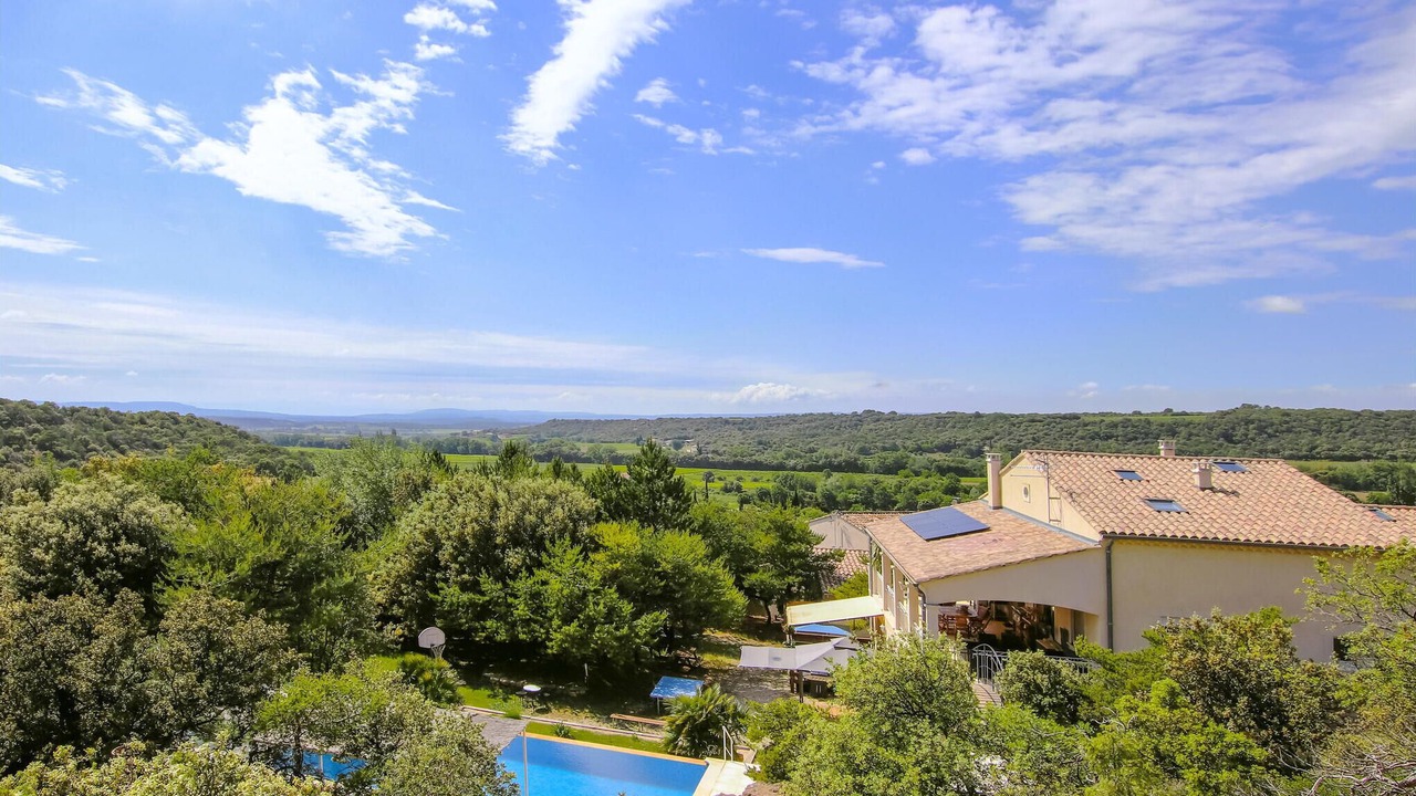 Photo of Outdoor in Rousset-les-Vignes