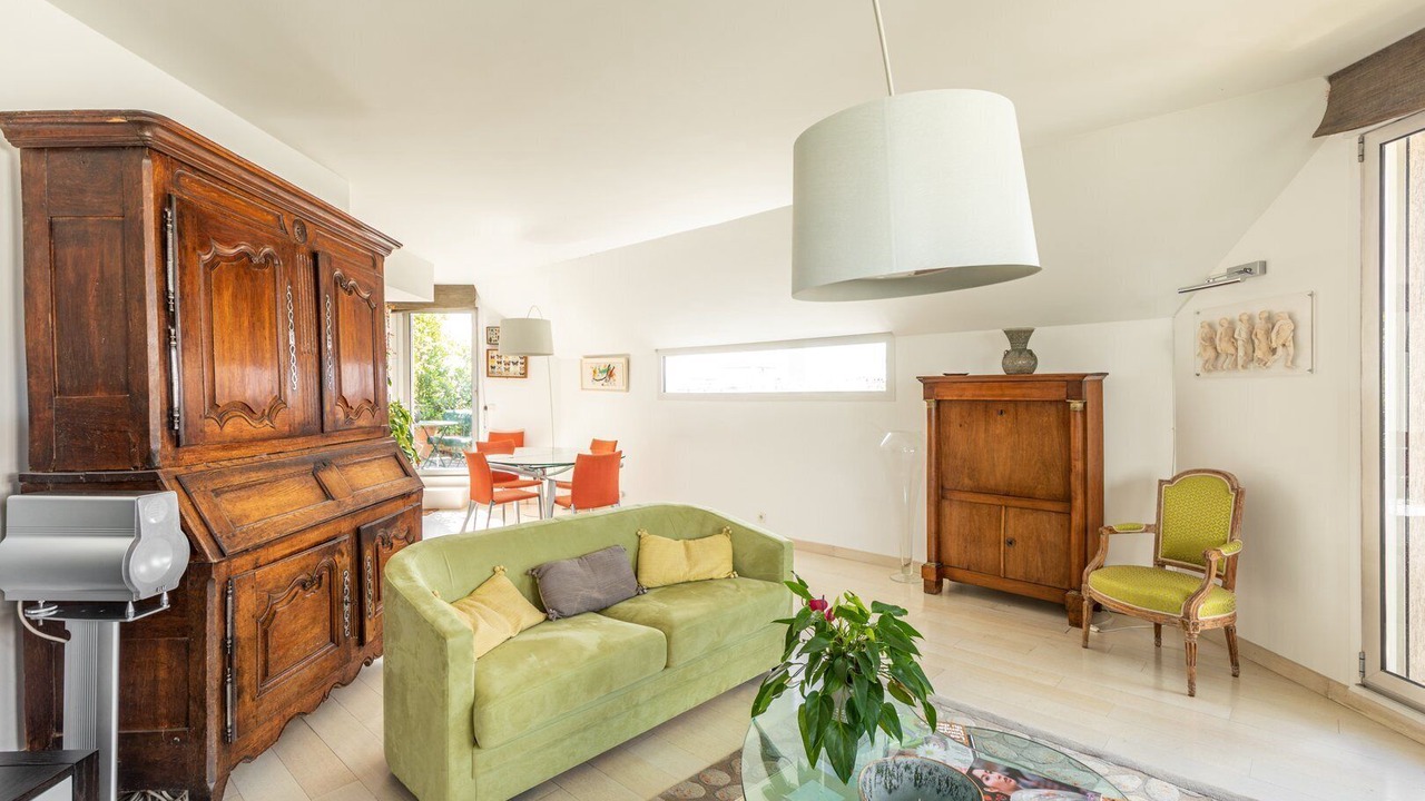 Photo of Livingroom in Quartier de la Salpetriere