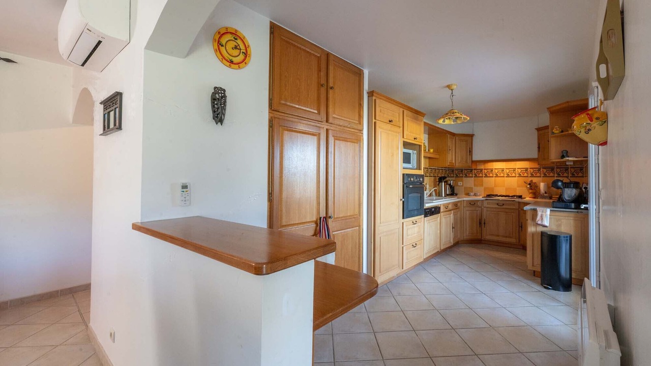 Photo of Kitchen in Nyons