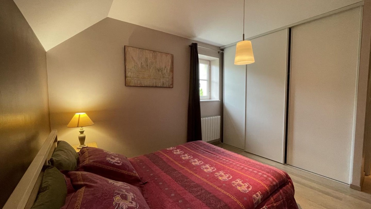 Photo of Bedroom in Autry-Issards