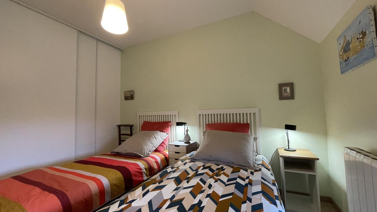Photo of Bedroom in Autry-Issards