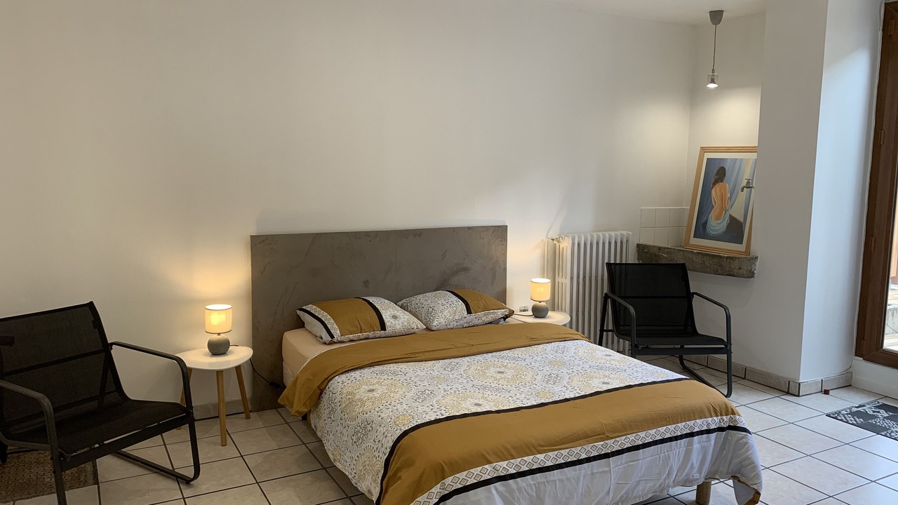 Photo of Bedroom in Montmorot