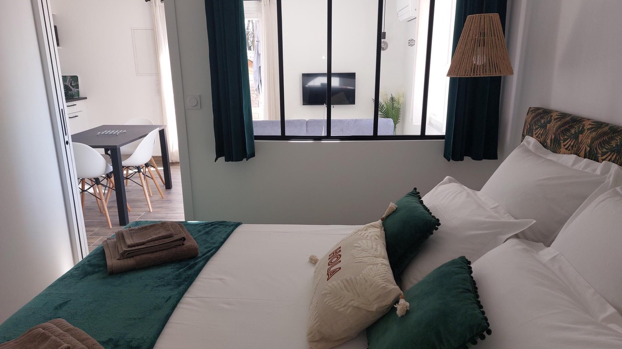 Photo of Bedroom in Aubenas