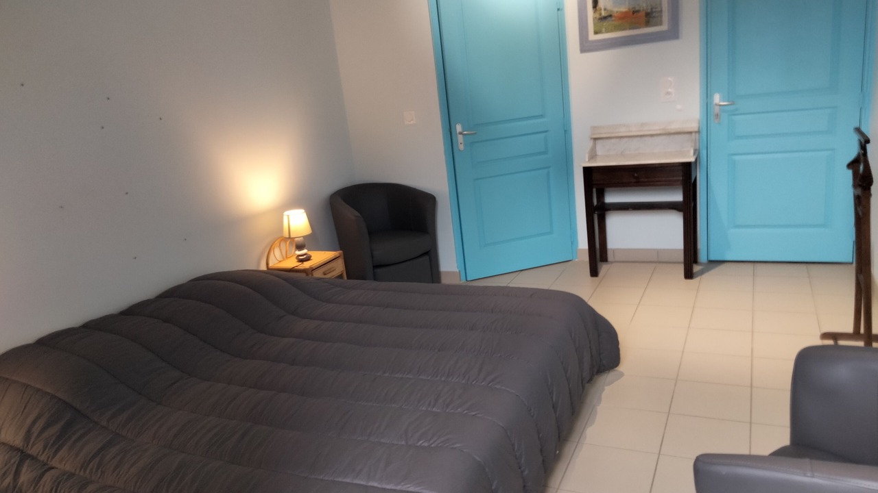 Photo of Bedroom in Guillon
