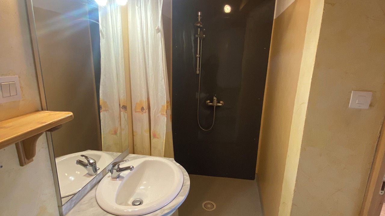 Photo of Bathroom in Le Monastier-sur-Gazeille