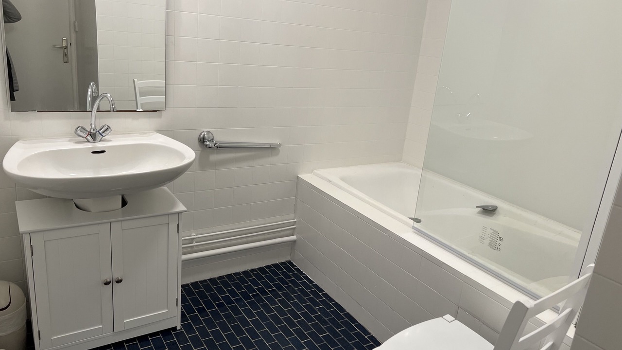 Photo of Bathroom in Lons-le-Saunier