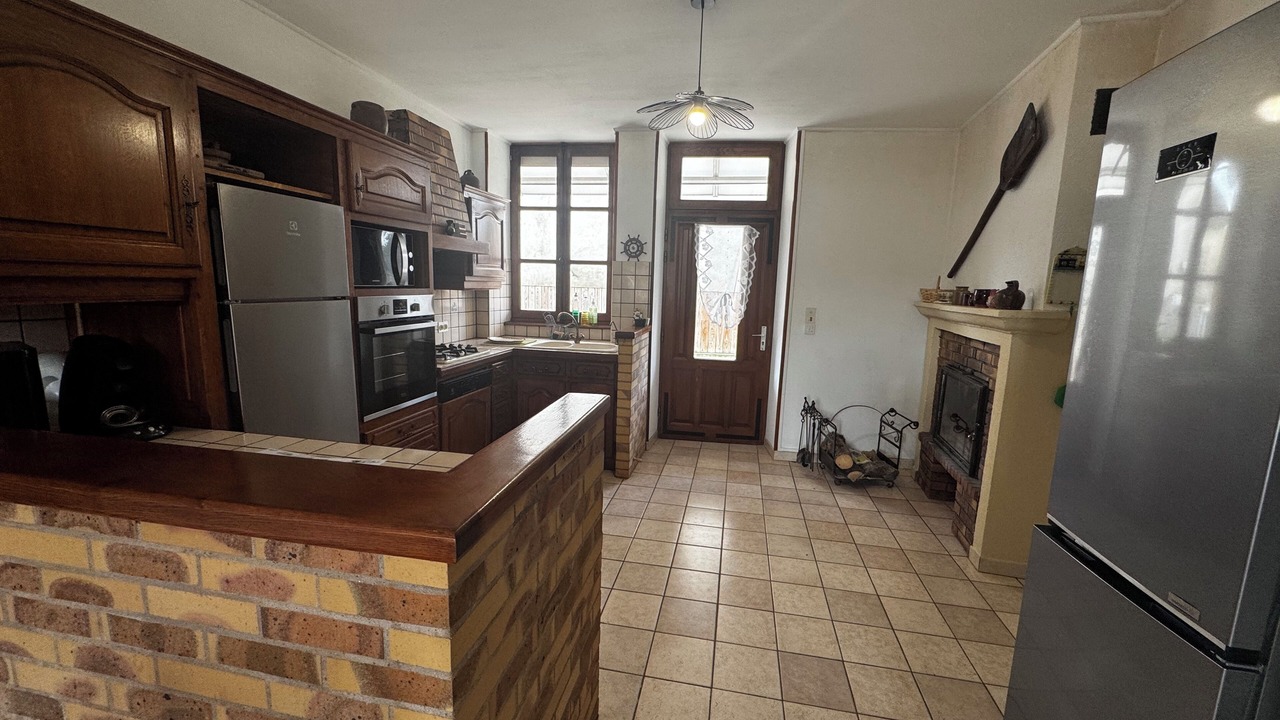 Photo of Kitchen in Etais-la-Sauvin