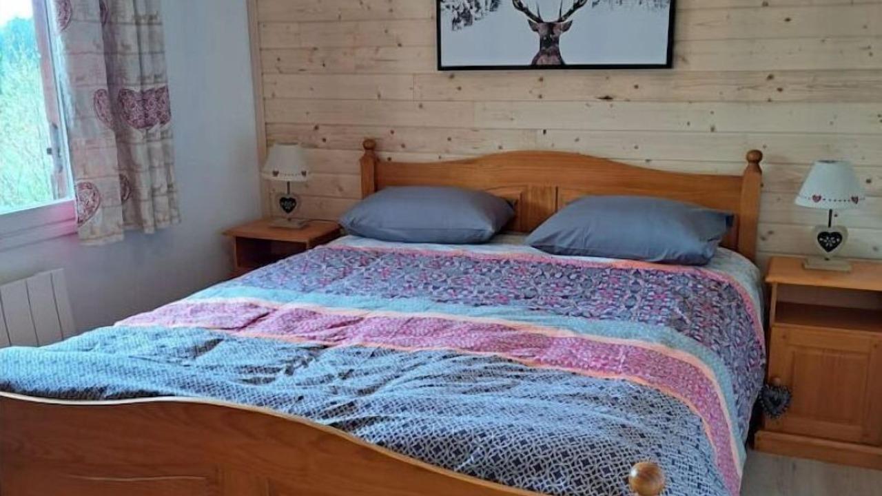 Photo of Bedroom in Doucier
