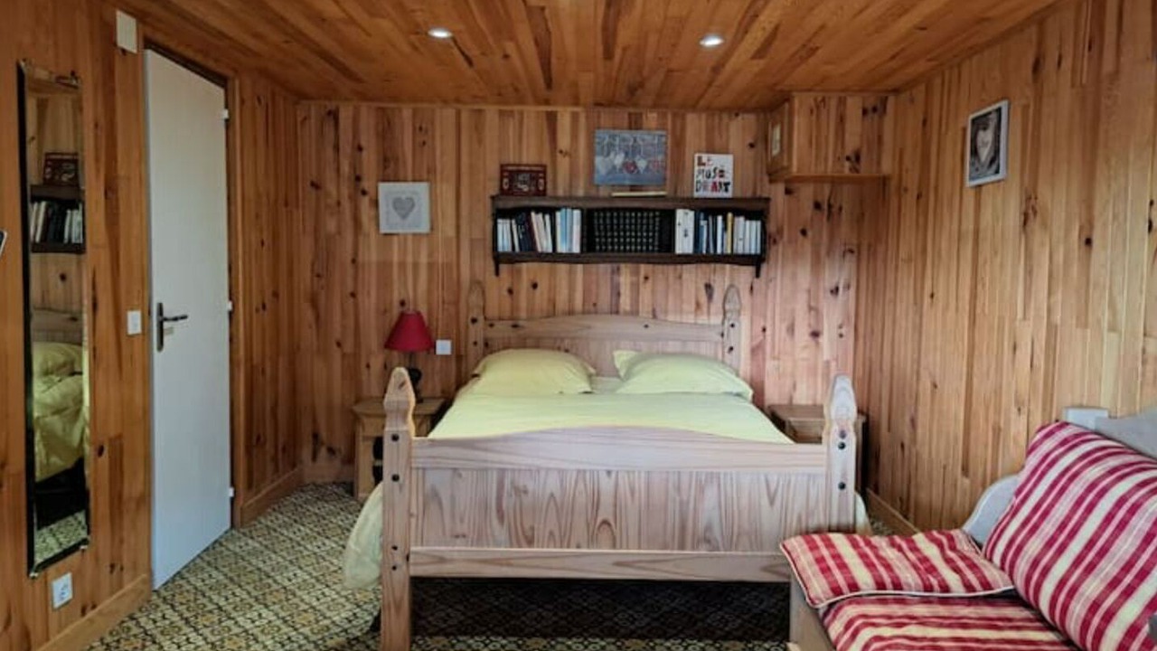 Photo of Bedroom in Doucier