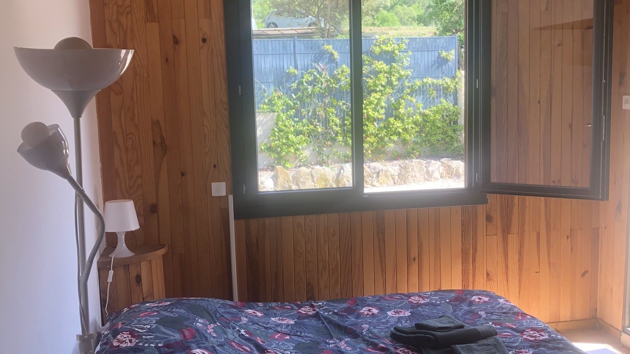 Photo of Bedroom in Entrechaux
