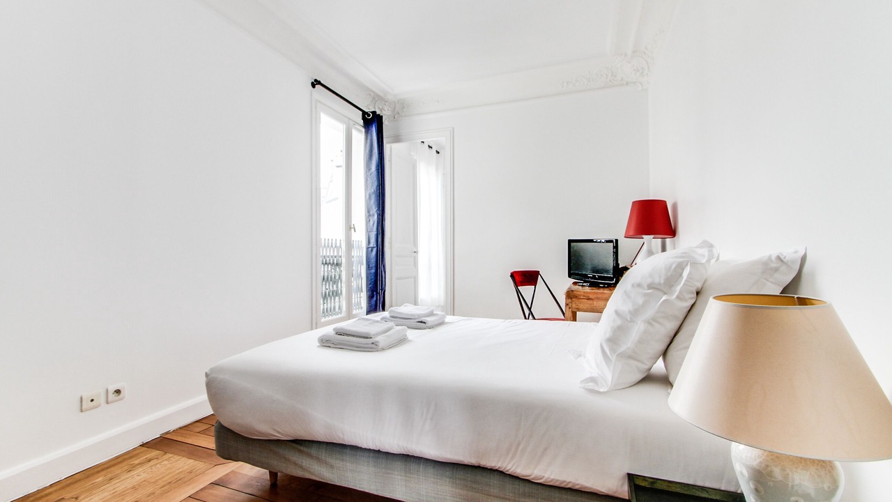 Photo of Bedroom in Monmousseau-Verollot