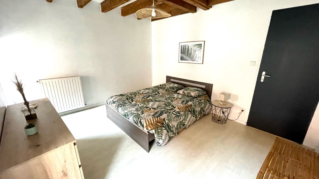 Photo of Bedroom in Vesoul