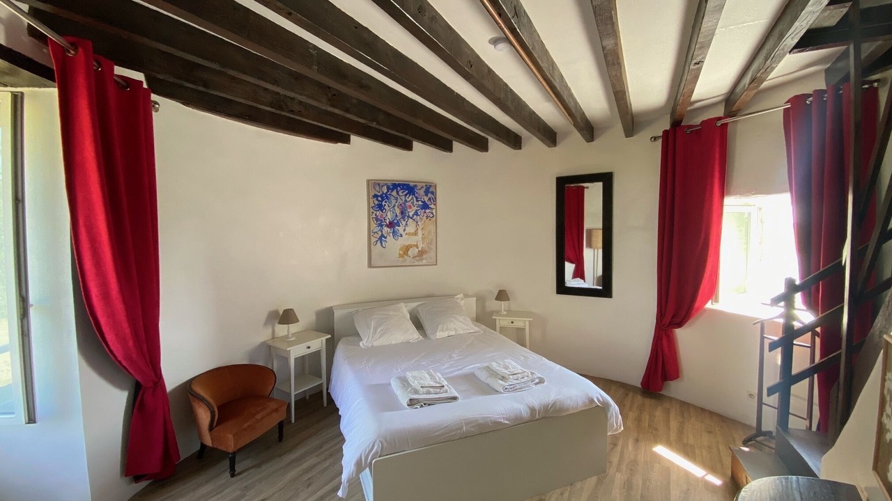 Photo of Bedroom in Saint-Benin-d'Azy