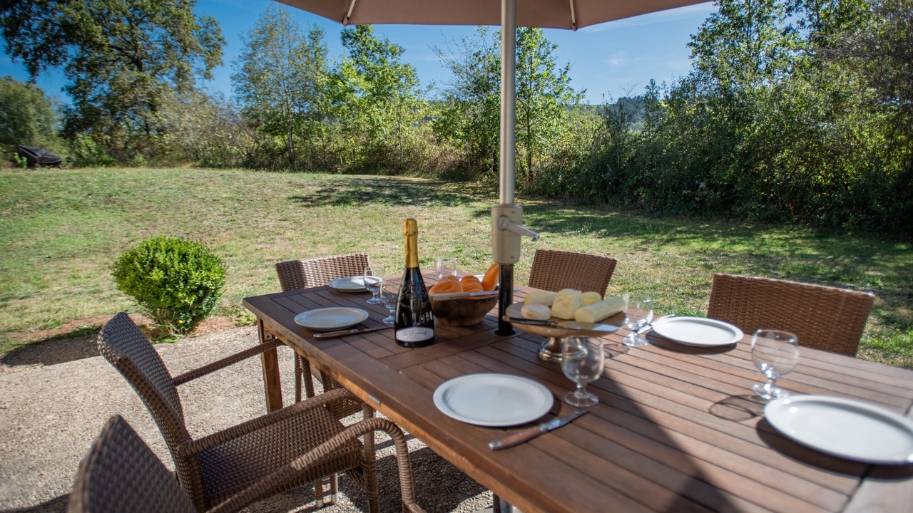 Photo of Patio Balcony in Lacapelle-Marival