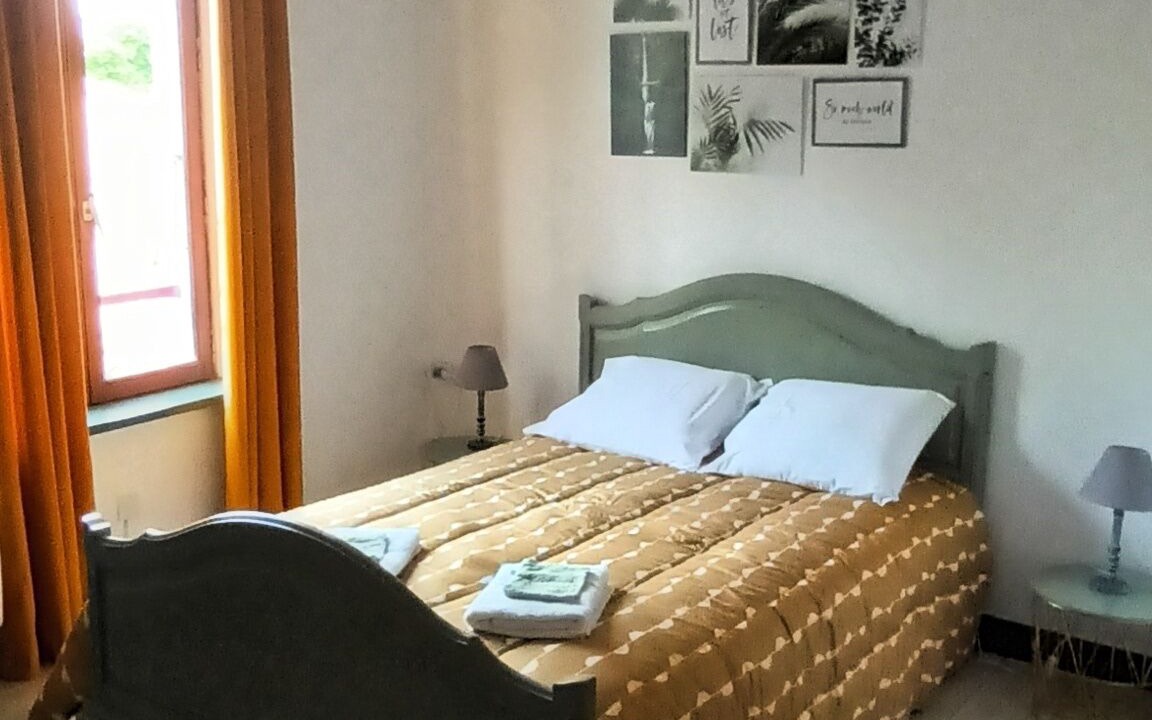 Photo of Bedroom in Rochemaure