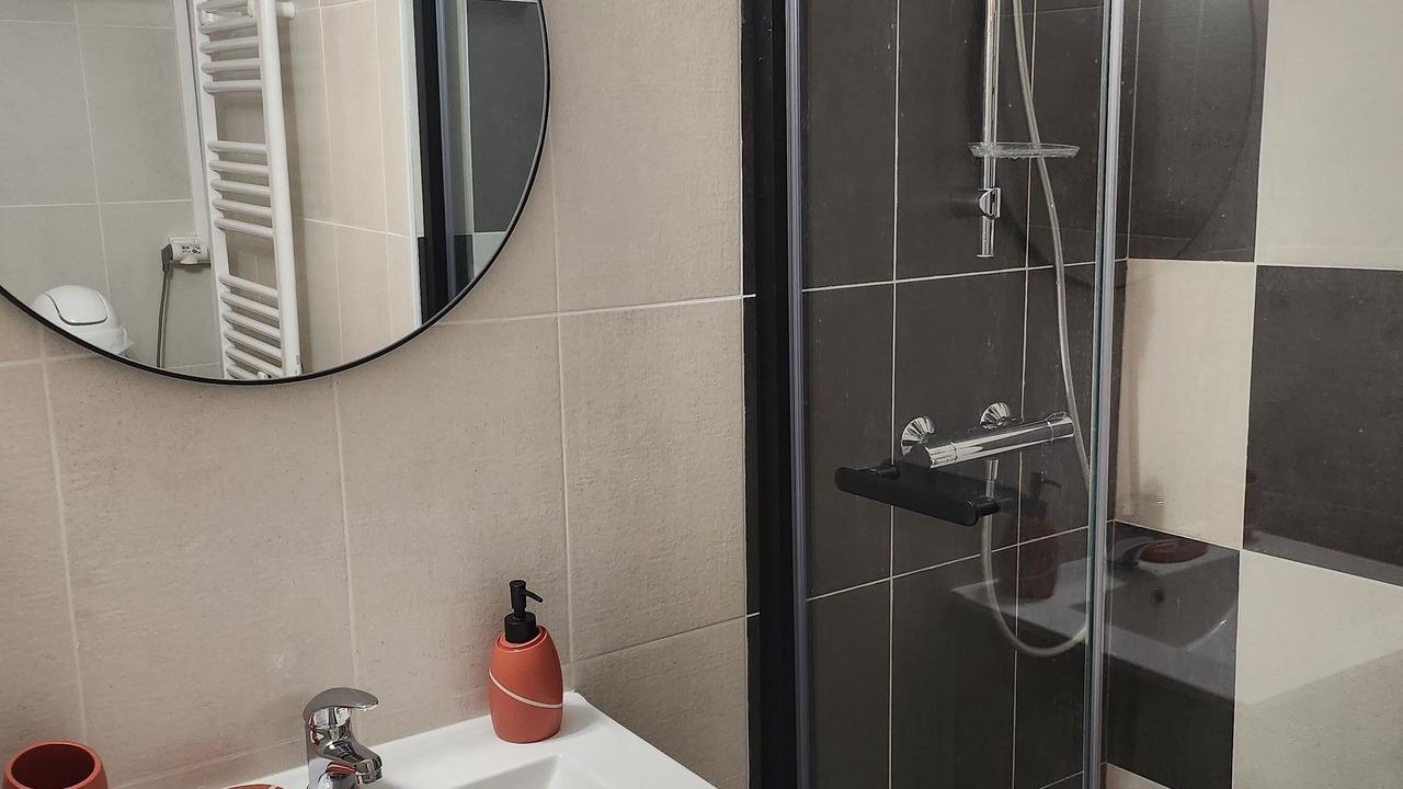 Photo of Bathroom in Rochemaure