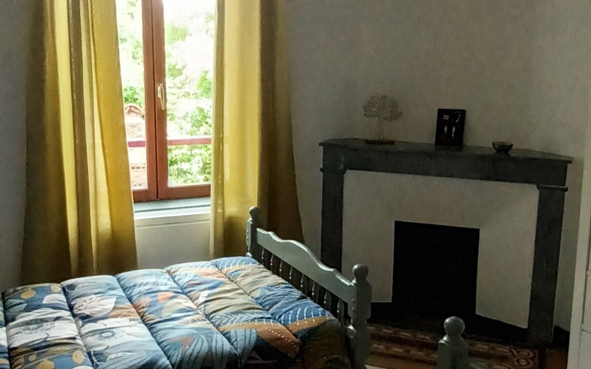 Photo of Bedroom in Rochemaure