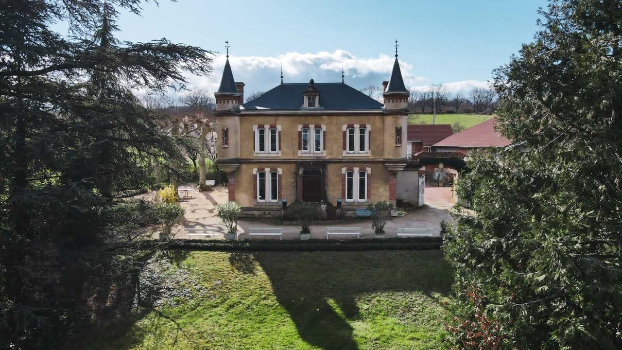 Photo of Outdoor in Pralong