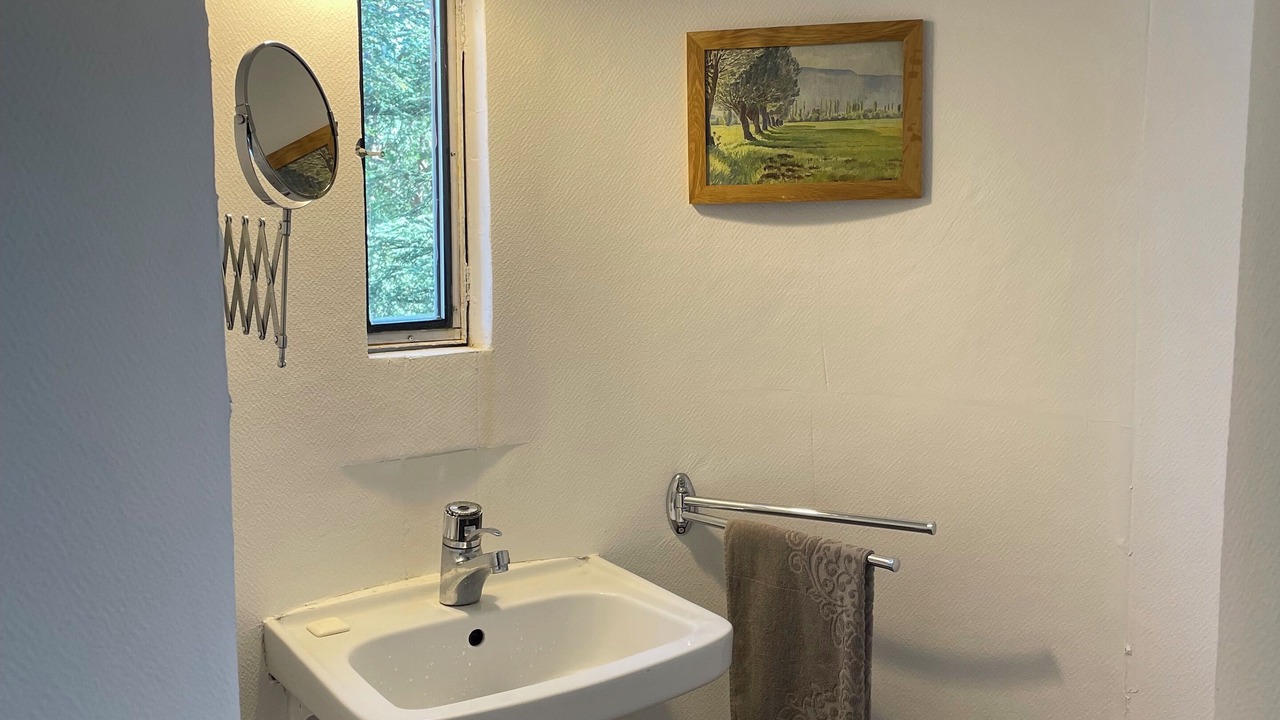 Photo of Bathroom in Pralong