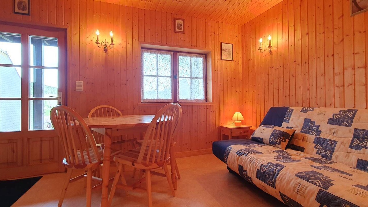 Photo of Livingroom in Les Hopitaux-Neufs