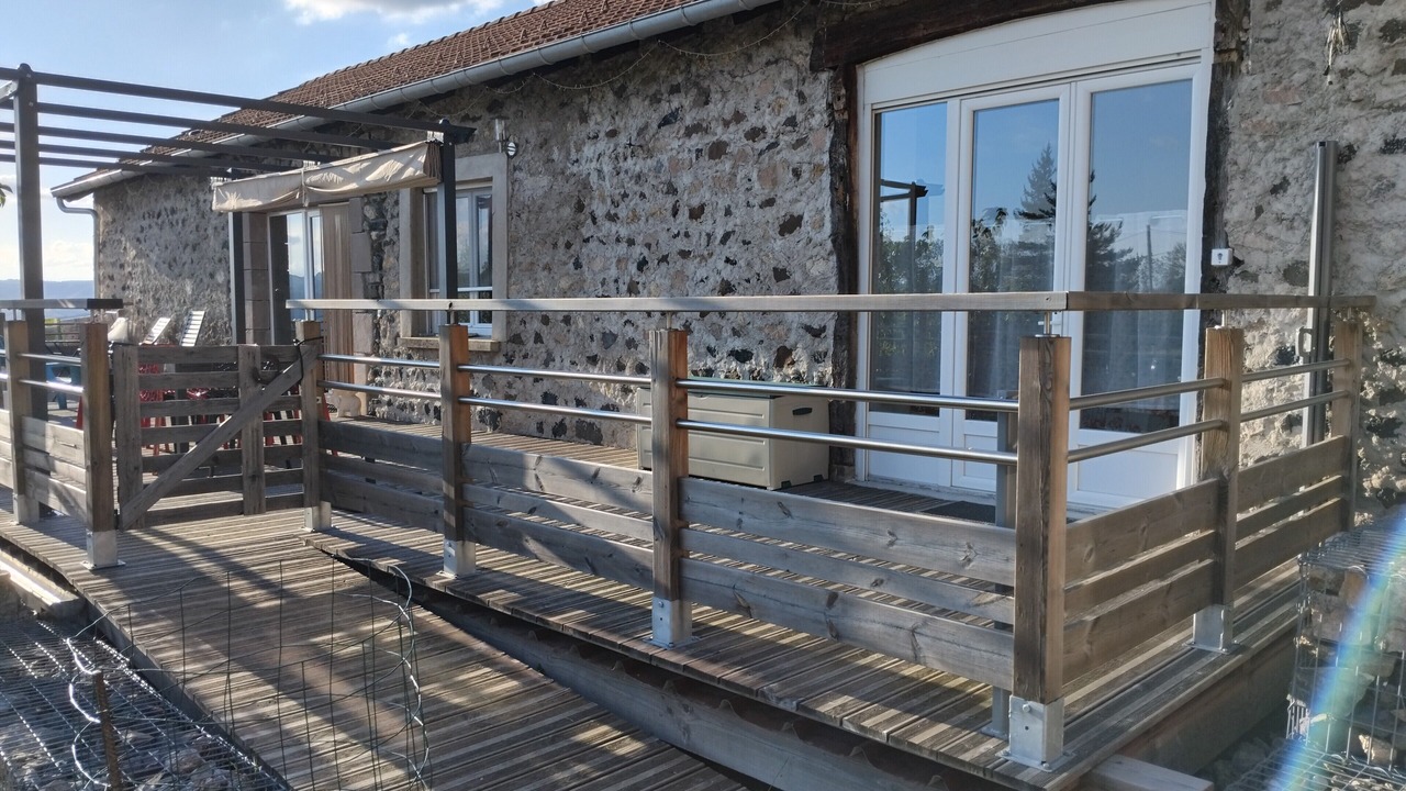 Photo of Patio Balcony in Vorey