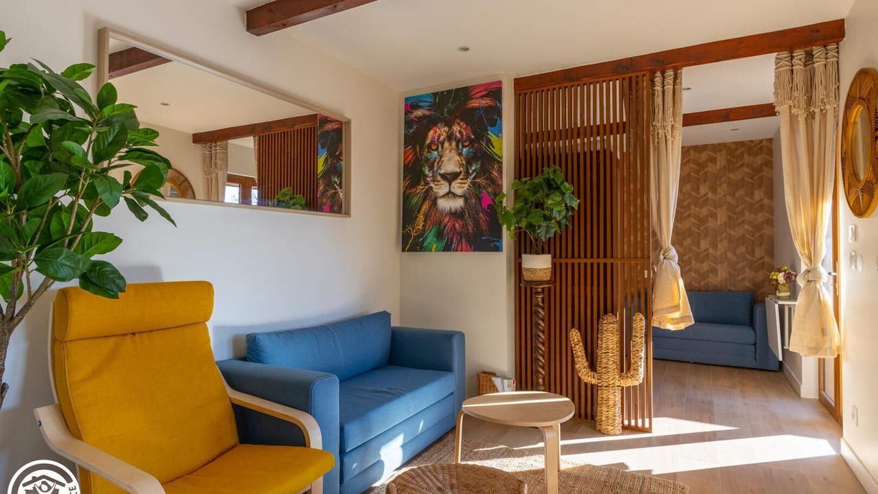 Photo of Livingroom in Vernet-la-Varenne