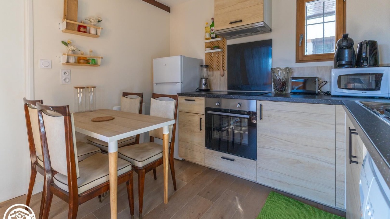 Photo of Kitchen in Vernet-la-Varenne