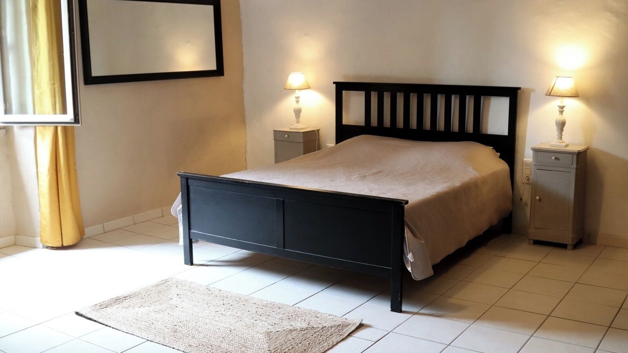 Photo of Bedroom in Saint-Paul-Trois-Chateaux