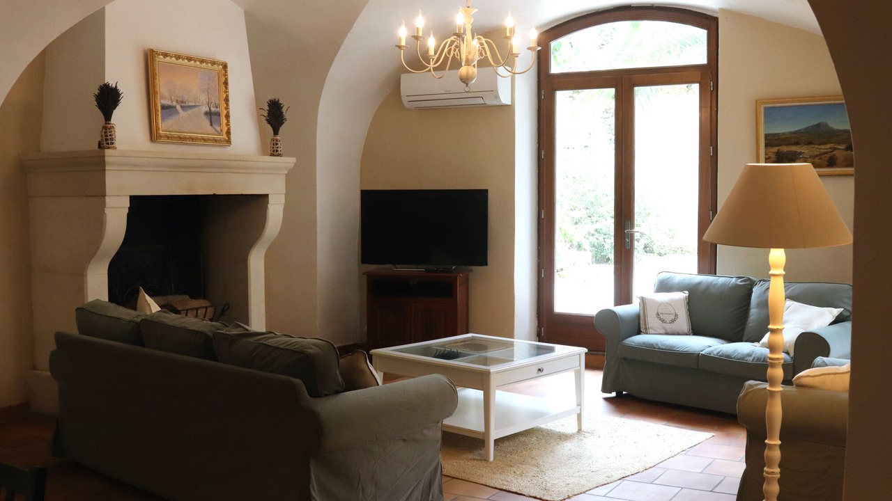 Photo of Livingroom in Saint-Paul-Trois-Chateaux