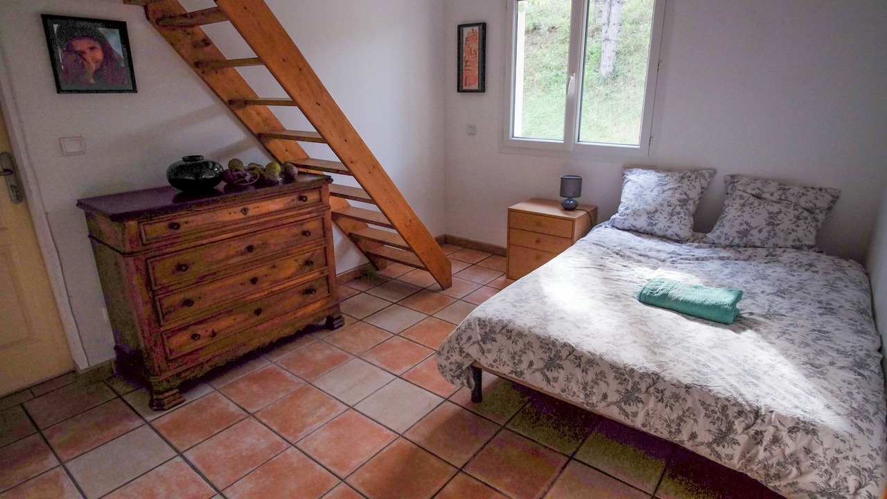 Photo of Bedroom in Aouste-sur-Sye