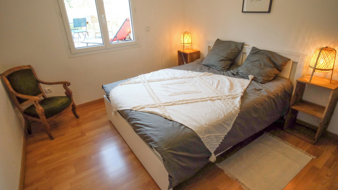 Photo of Bedroom in Aouste-sur-Sye