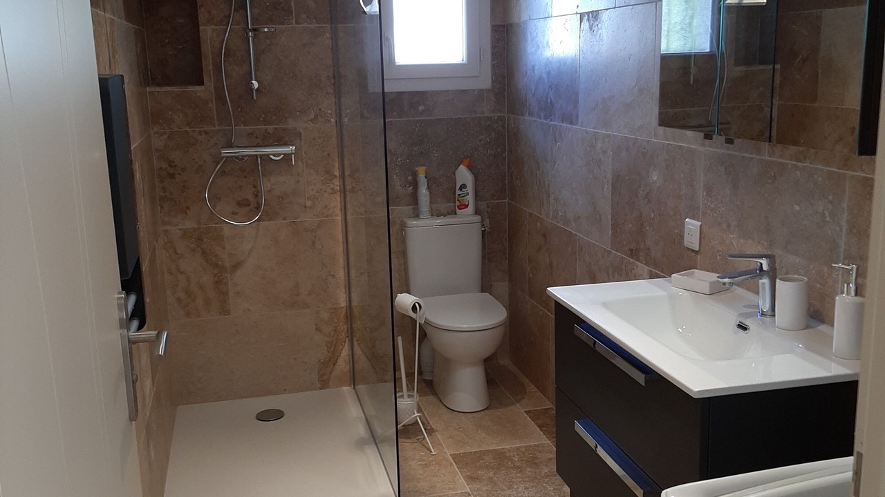 Photo of Bathroom in Mormoiron